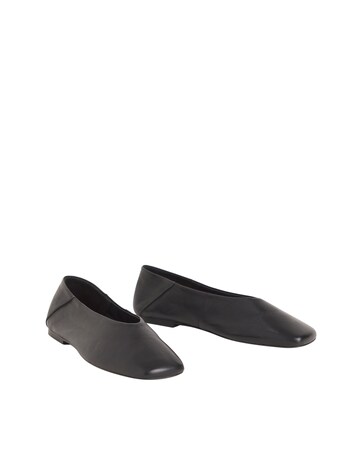 Primrose Soft Leather High Cut Ballerina Wide E Fit