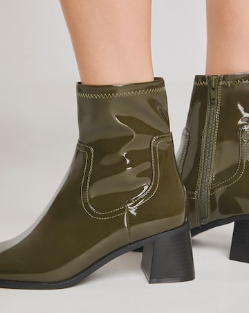 Whitney Classic Block Heel Stretch Ankle Boots - Extra Wide Fit (EEE)