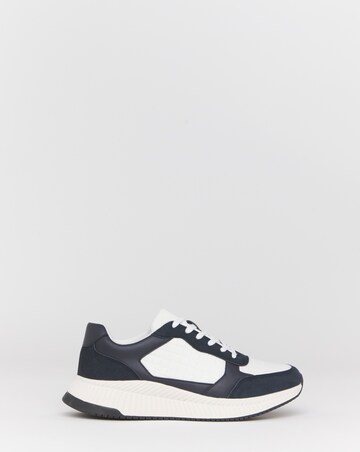 Folio Runner Trainers Standard Fit