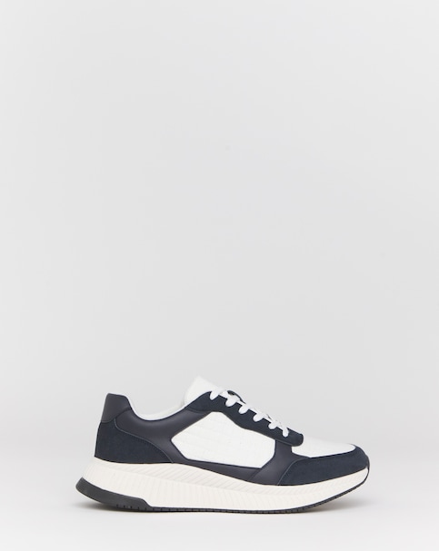 Folio Runner Trainers Standard Fit