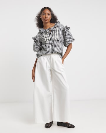 Neon Rose Gingham Seersucker Blouse with Pintuck Daisy Trims