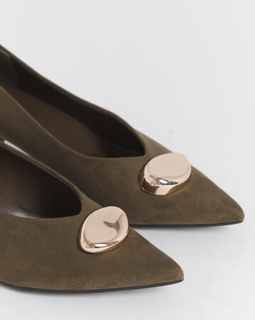 Nevis Kitten Heel Hardware Trim V Cut Court Shoes - Wide Fit (E)