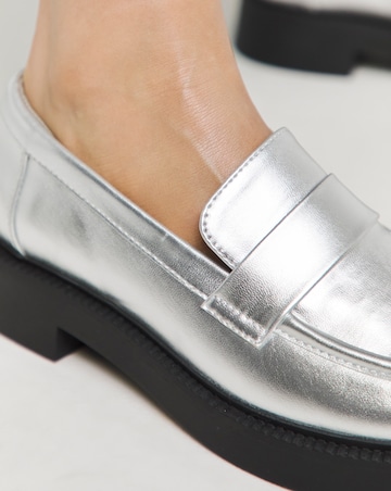Vienna Simple Chunky Loafers - Wide Fit (E)