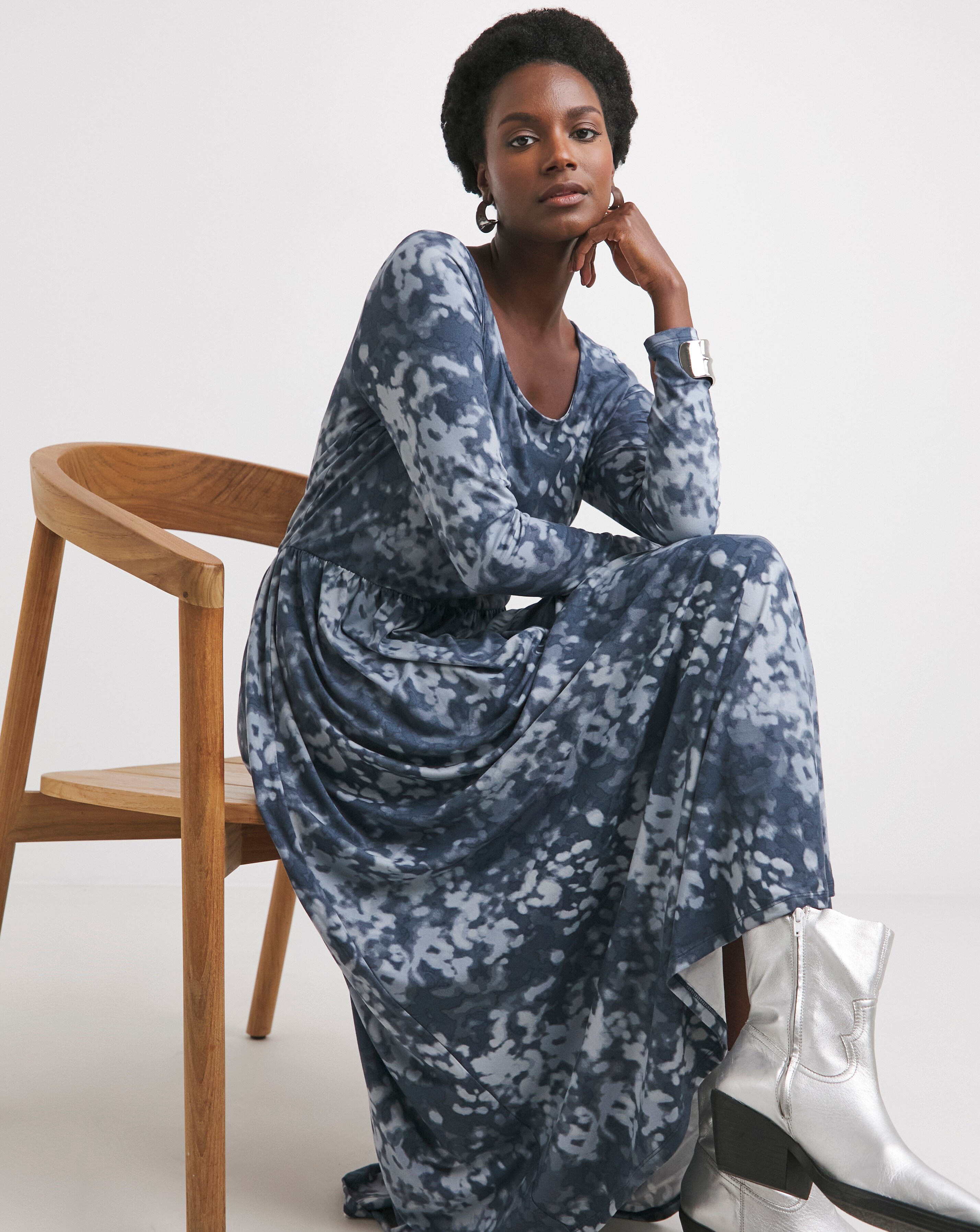 Long Sleeve Soft Touch Midi Dress | Fashion World