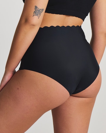 Pretty Secrets (3 Pack) Scallop No VPL Knickers Black/Black/Black