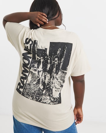 Sand Ramones License T-Shirt