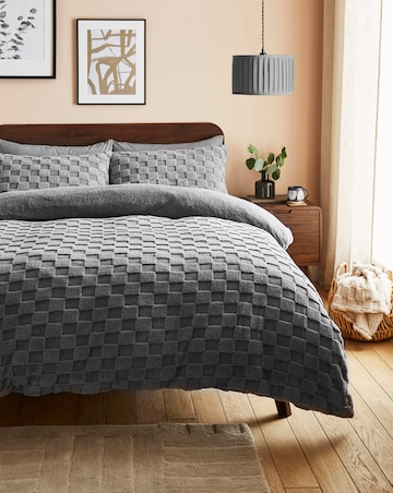 Gray & Osbourn No.9 Fleece Duvet Set