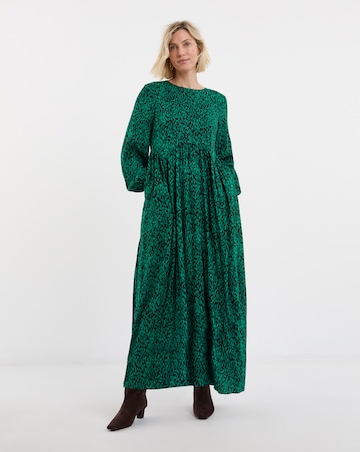 Shaped Waist Long Sleeve Tea Dress