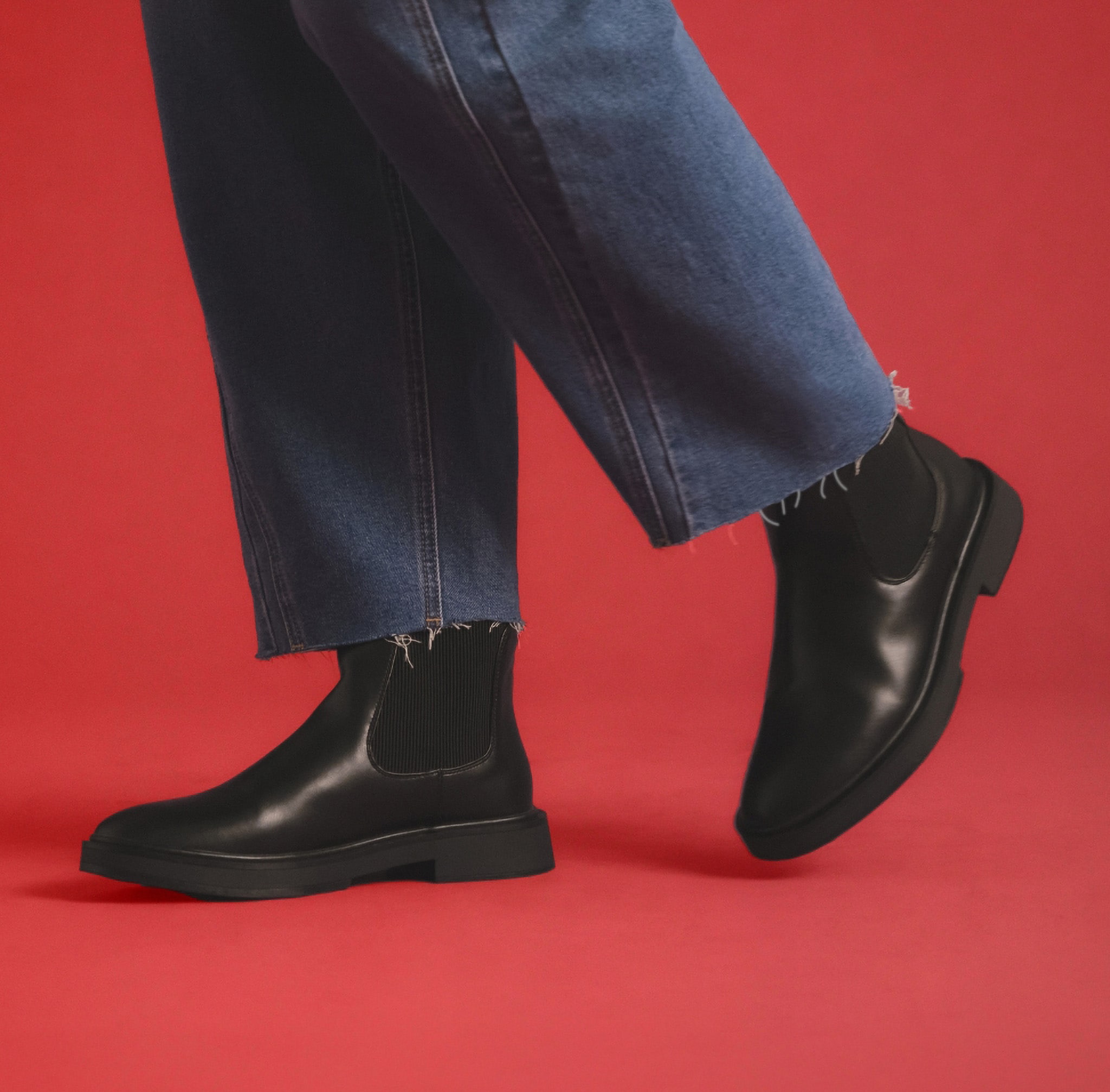 FW_IC_070325_Clearance_Footwear