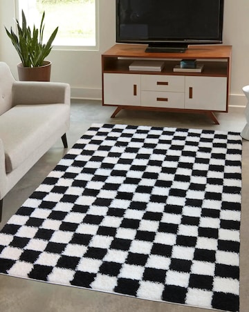 Snug Check Rug