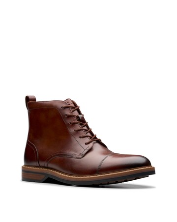 Clarks Aldwin Cap Boots