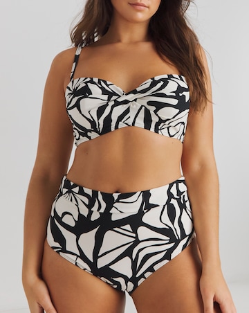 MAGISCULPT Medium Control Fold Over Bikini Brief
