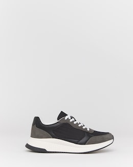 Folio Runner Trainers Standard Fit