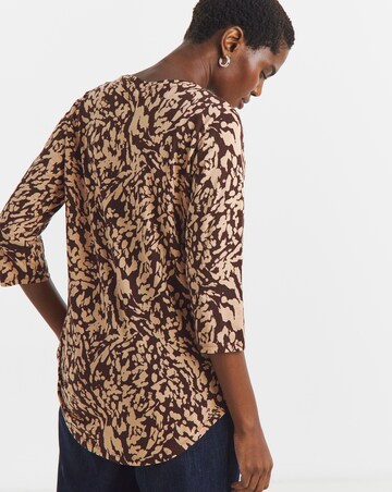 Longline Curved Hem 3/4 Sleeve Top