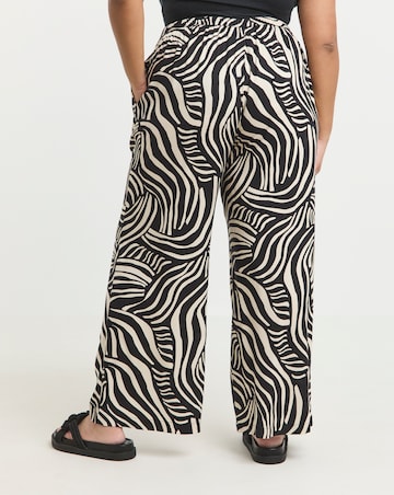 Simply Be Mono Print Spun Viscose Wide Leg Trousers