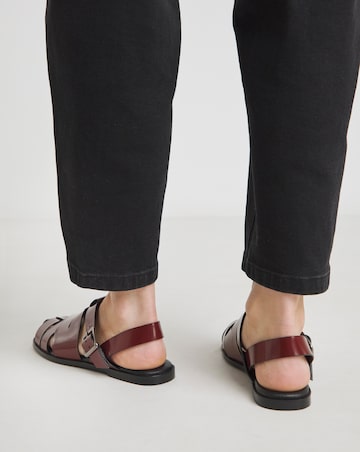 Minnie Leather Fisherman Shoes - Standard Fit (D)