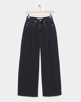 Washed Pleat Detail Wide Leg Jeans