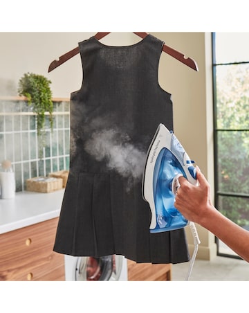 Morphy Richards 300401 Light Glide 100 Steam Iron