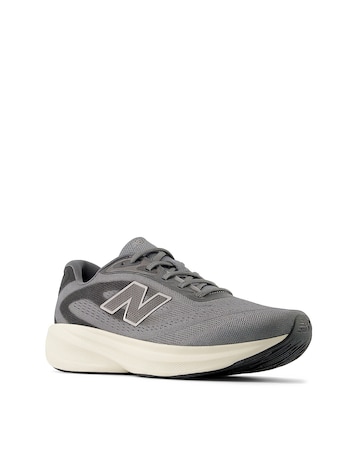 New Balance 680 Trainers