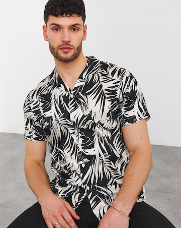 Mono Palm Print Short Sleeve Cuban Collar Shirt
