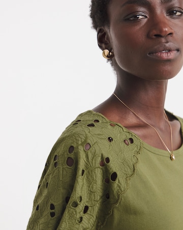 Broderie Shoulder Longline Top