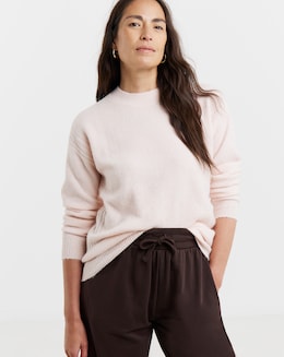 Cosy Yarn Blush Crew Neck Jumper