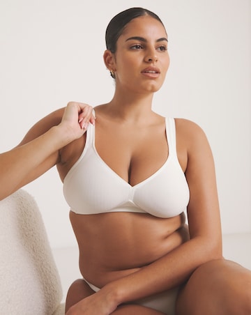 Triumph Modern Soft Cotton Non Wired Bra White