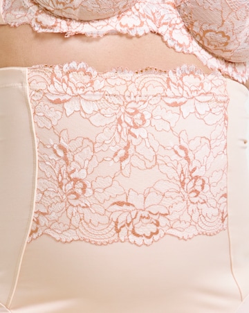 MAGISCULPT Ella Lace Firm Control Anti Chafing Thighshaper - Blush