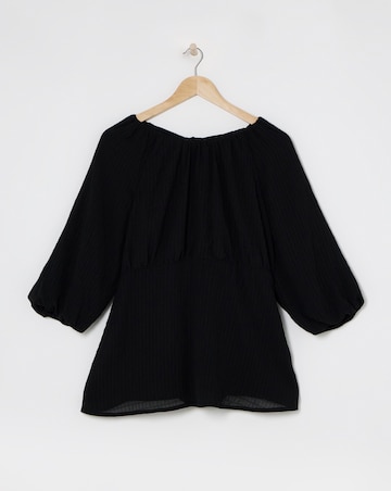 Black Exposed Back Textured Swing Top