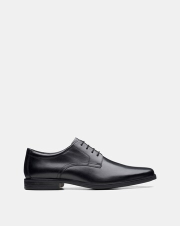 Clarks Howard Walk Shoes - Black