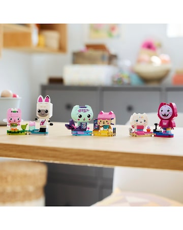 LEGO Gabby's Dollhouse Gabby's Brick-Built Cat Friends