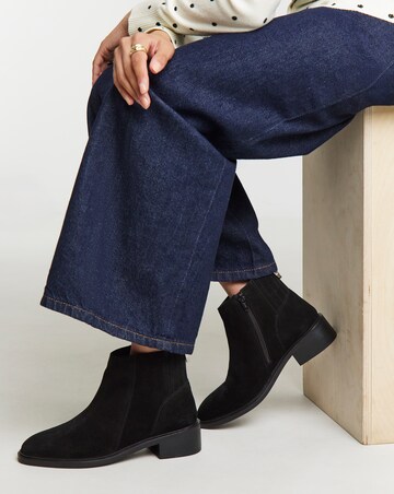 Blythe Hidden Gusset Leather Ankle Boots - Extra Wide Fit (EEE)