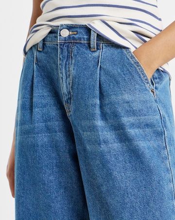 Mid Blue Pleat Detail Wide Leg Jeans
