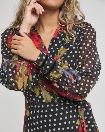 Hope & Ivy Moni Floral Wrap Maxi Dress