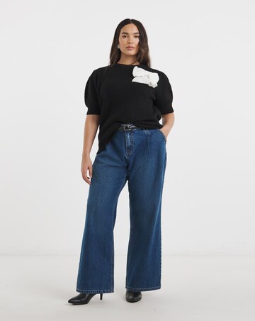 Simply Snug Black/Ivory Puff Sleeve Bow Applique Knitted Top