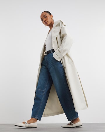 Mid Wash Barrel Leg Jeans