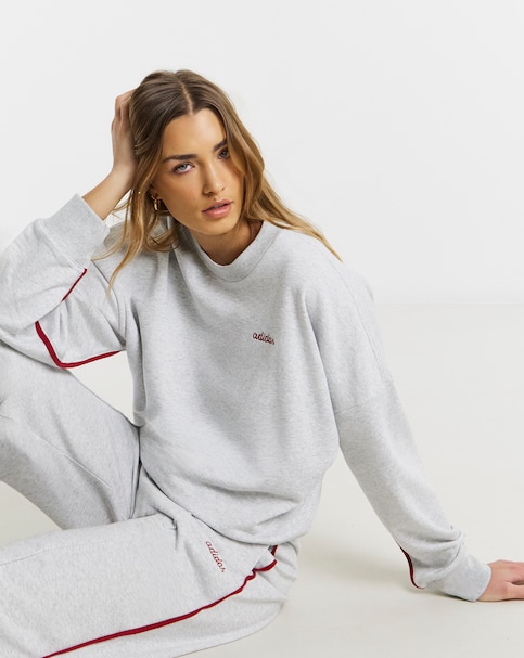adidas PT Contrast Stripe Crew Sweatshirt
