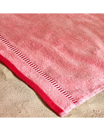 Catherine Lansfield Beach Huts XL Beach Towel