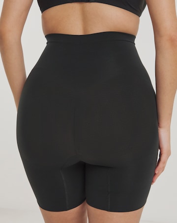 Spanx Everyday Seamless Medium Control Mid Thigh Short Black
