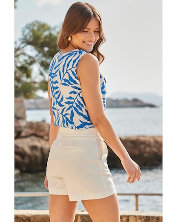 Sosandar White & Blue Palm Print Ruffle Detail Top