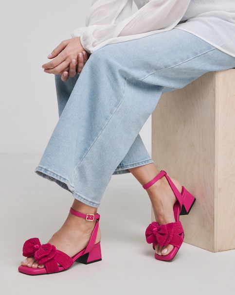 Double Bow Low Block Heel Wide Fit