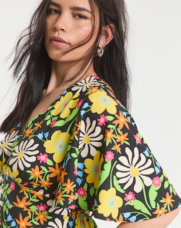 Twisted Wunder Kai Floral Dress