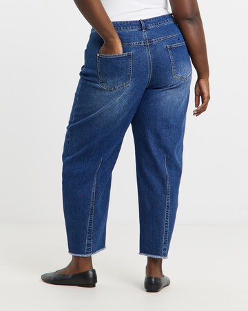 Mid Wash Comfort Stretch Dart Detail Barrel Leg Jeans