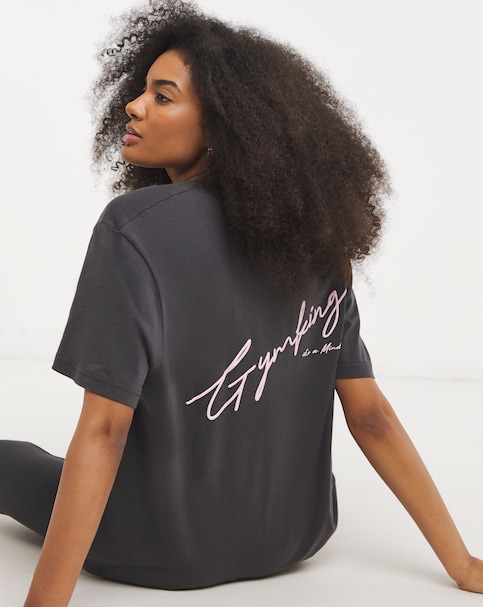 Gym King Script Boyfriend T-Shirt