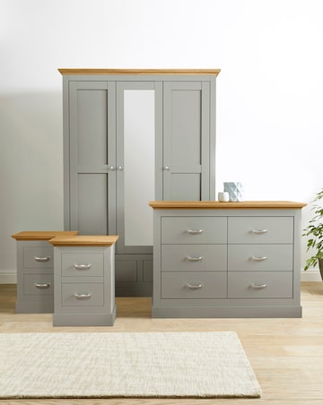 Julipa Ashford 4 Piece Package (2 x Bedside, 6 Drawer Chest, 3 Door Wardrobe)