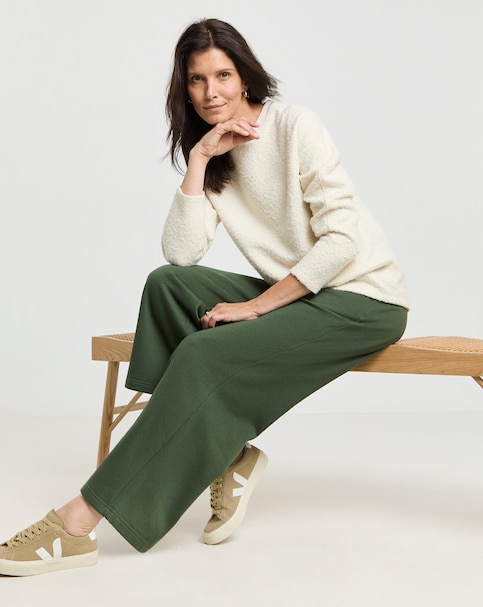 Wide Leg Jogger