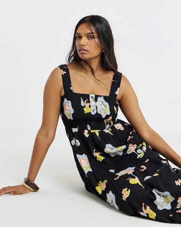 Crinkle Maxi Dress With Shirred Detail