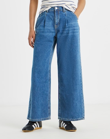 Mid Blue Pleat Detail Wide Leg Jeans