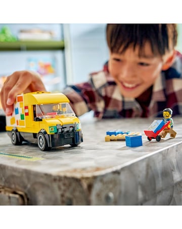 LEGO City The LEGO Van