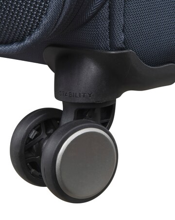 IT Luggage Teleported Medium Suitcase